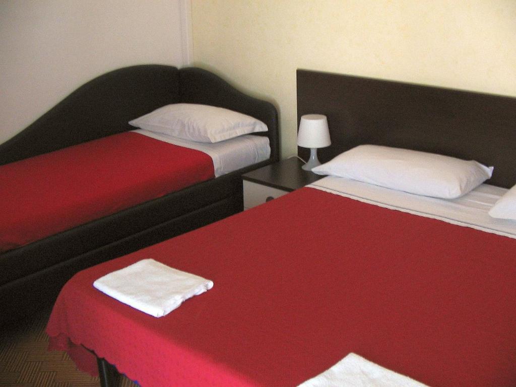 Villa Lauda B&B Rimini Pokoj fotografie