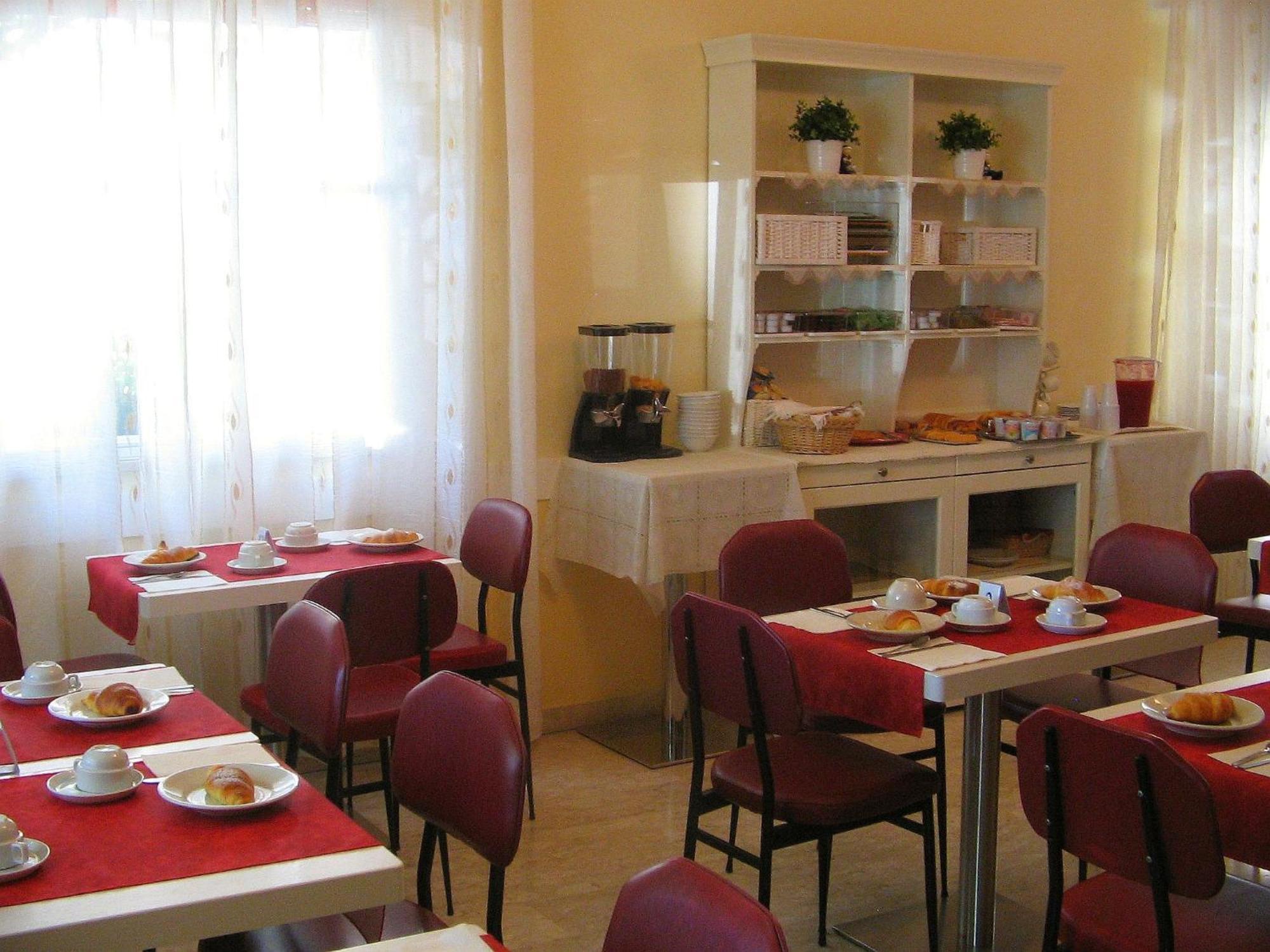 Villa Lauda B&B Rimini Exteriér fotografie