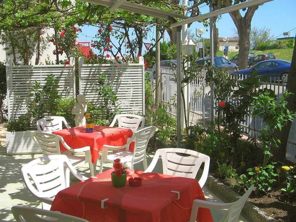 Villa Lauda B&B Rimini Exteriér fotografie